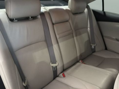 Used 2011 Lexus ES 350 FWD image 15