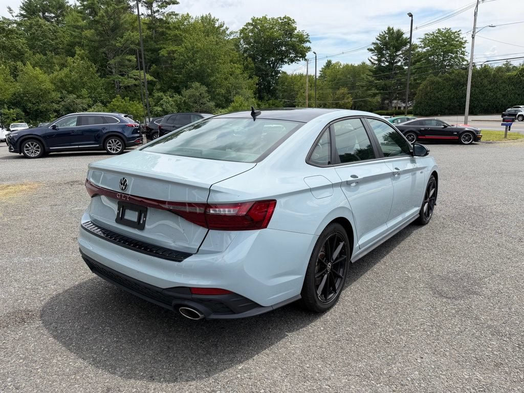 Used 2025 Volkswagen Jetta GLI Autobahn FWD image 7