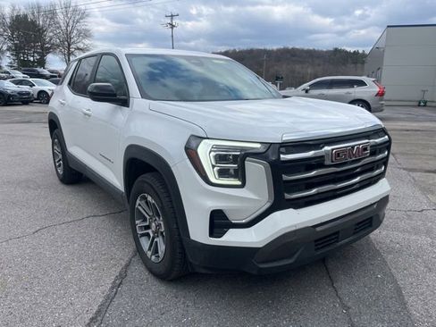 Used 2026 GMC Terrain Elevation image 3