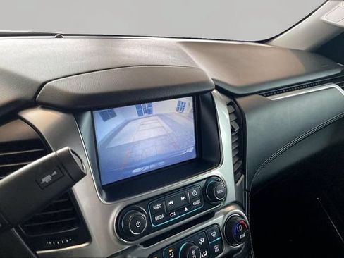 Used 2019 Chevrolet Tahoe LT RWD image 11
