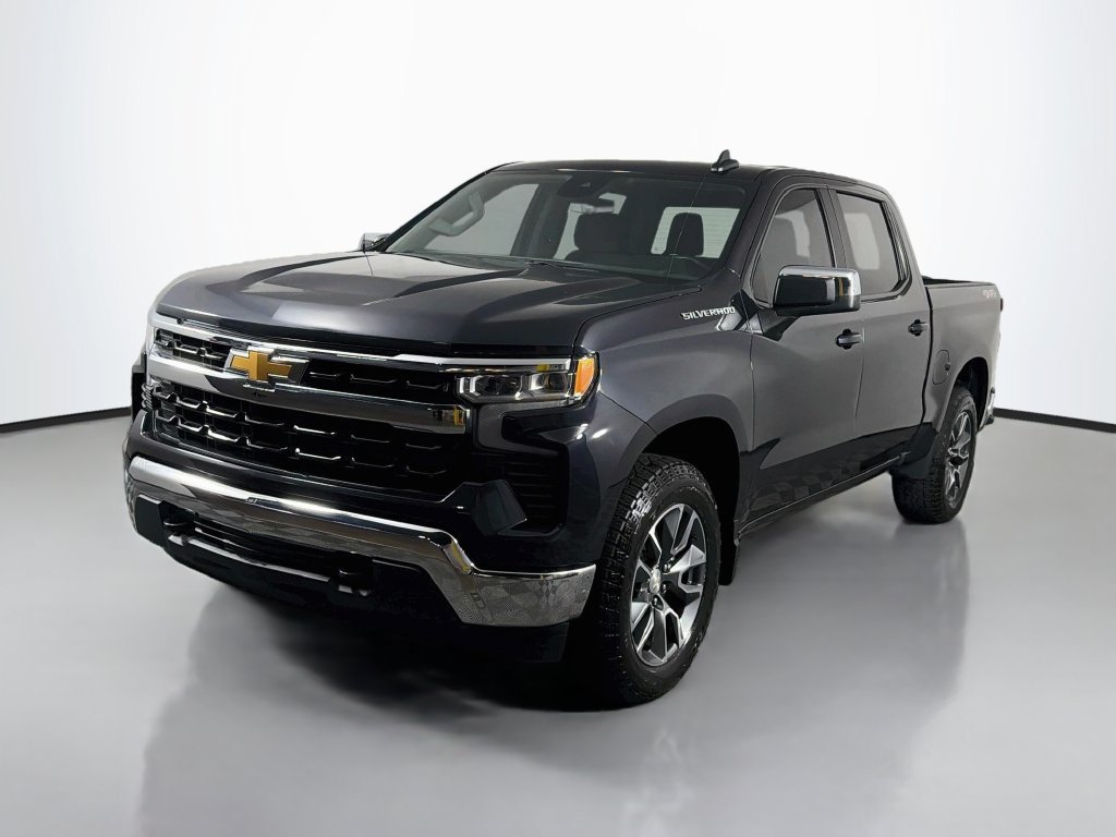 Used 2023 Chevrolet Silverado 1500 LT AWD/4WD image 3