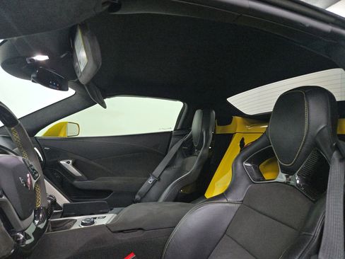 Used 2019 Chevrolet Corvette Z06 image 34