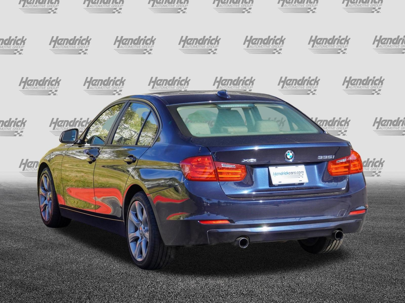 Used 2013 BMW 335i xDrive Sedan AWD/4WD image 6