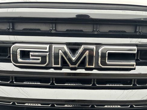 Used 2021 GMC Sierra 1500 Elevation w/ Preferred Package image 31