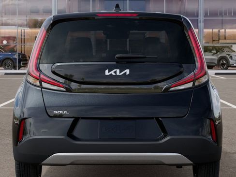 New 2025 Kia Soul S FWD image 14