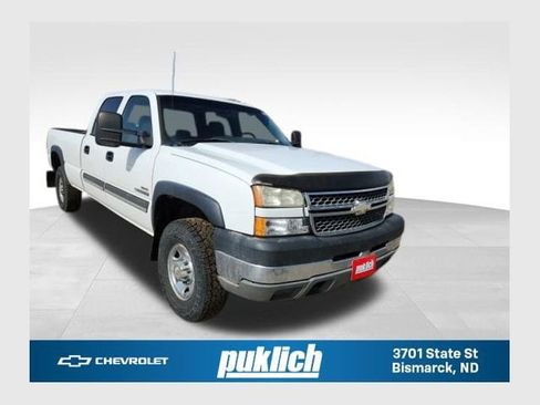 Used 2005 Chevrolet Silverado 2500 4x4 Crew Cab w/ Heavy-Duty Power Package image 1