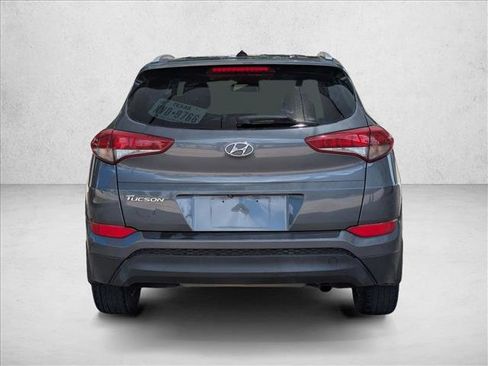 Used 2016 Hyundai Tucson SE w/ Option Group 02 FWD image 6
