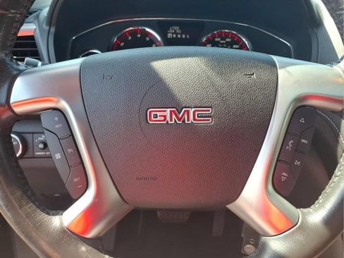 Used 2013 GMC Acadia SLE FWD image 12