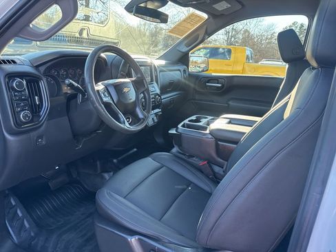 Used 2022 Chevrolet Silverado 1500 W/T w/ WT Value Package image 2