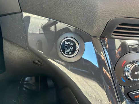 Used 2016 Ford Escape Titanium AWD/4WD image 20