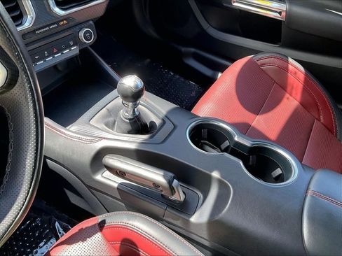 Used 2025 Ford Mustang GT Premium w/ GT Performance Package RWD image 20