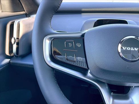 New 2026 Volvo EX30 Cross Country Ultra w/ Protection Package Premier image 17