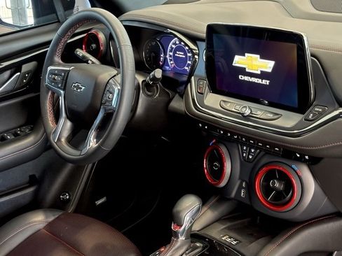 Used 2023 Chevrolet Blazer RS w/ Enhanced Convenience Package image 37