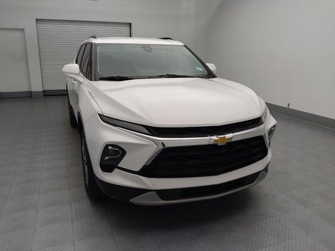 Used 2024 Chevrolet Blazer LT w/ Convenience Package FWD image 14