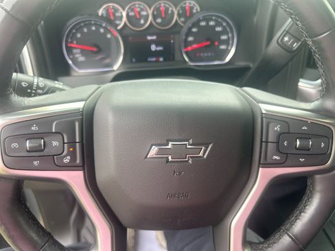Used 2020 Chevrolet Silverado 1500 RST AWD/4WD image 25