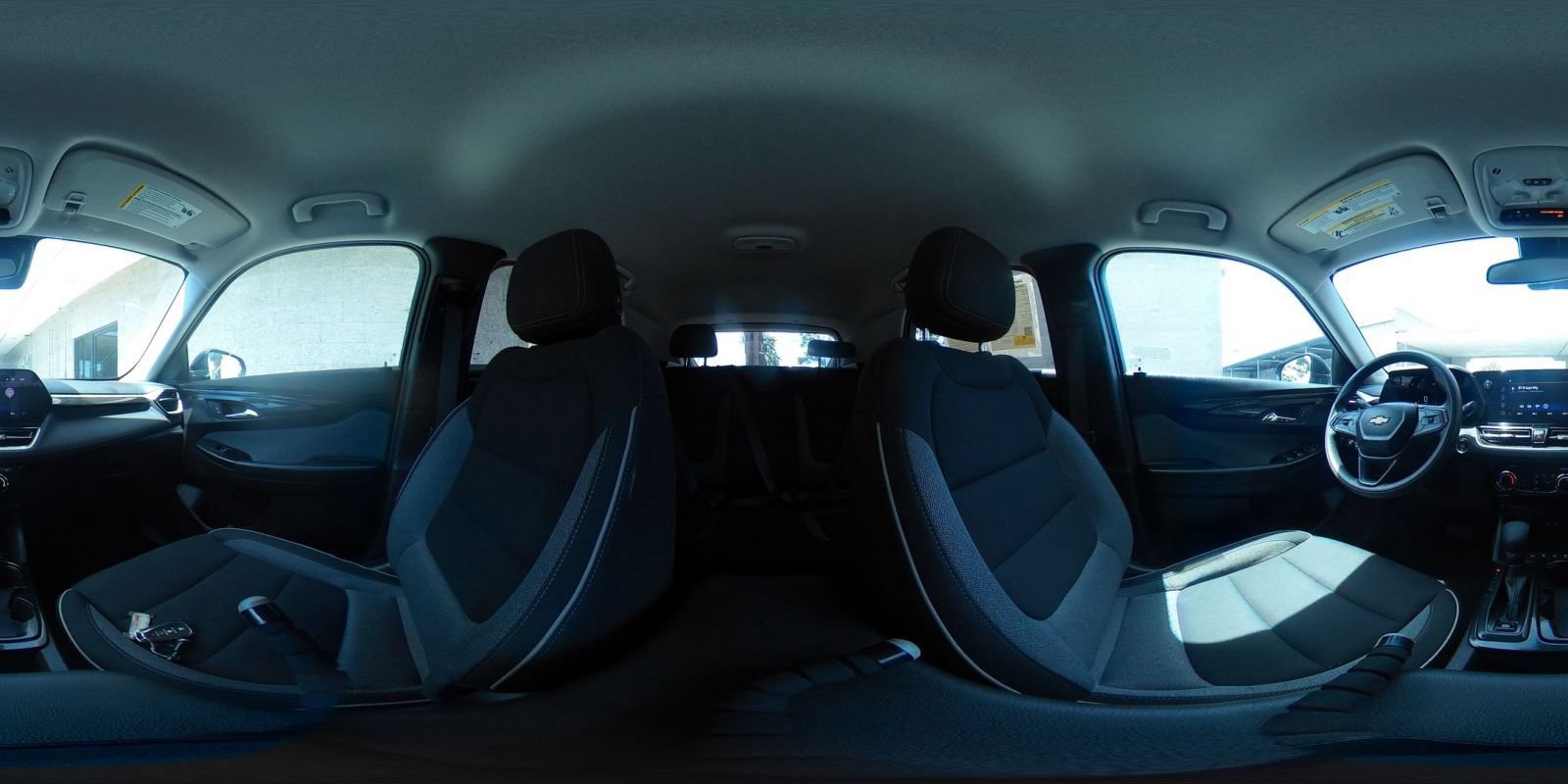 Used 2025 Chevrolet TrailBlazer LT FWD image 40