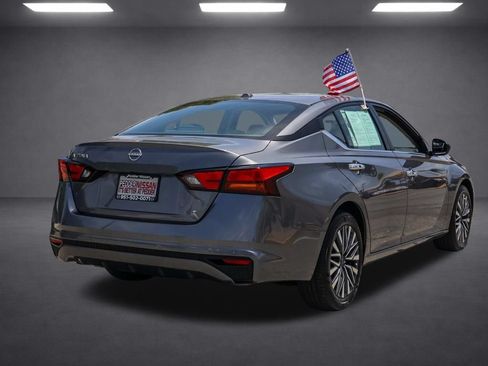 Used 2025 Nissan Altima 2.5 SV FWD image 4