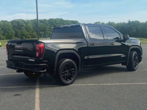 Used 2024 GMC Sierra 1500 Elevation AWD/4WD image 8