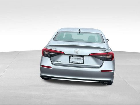 Used 2023 Honda Civic Sport image 6