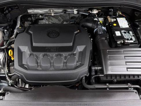 Used 2021 Volkswagen Tiguan SE R-Line FWD image 40