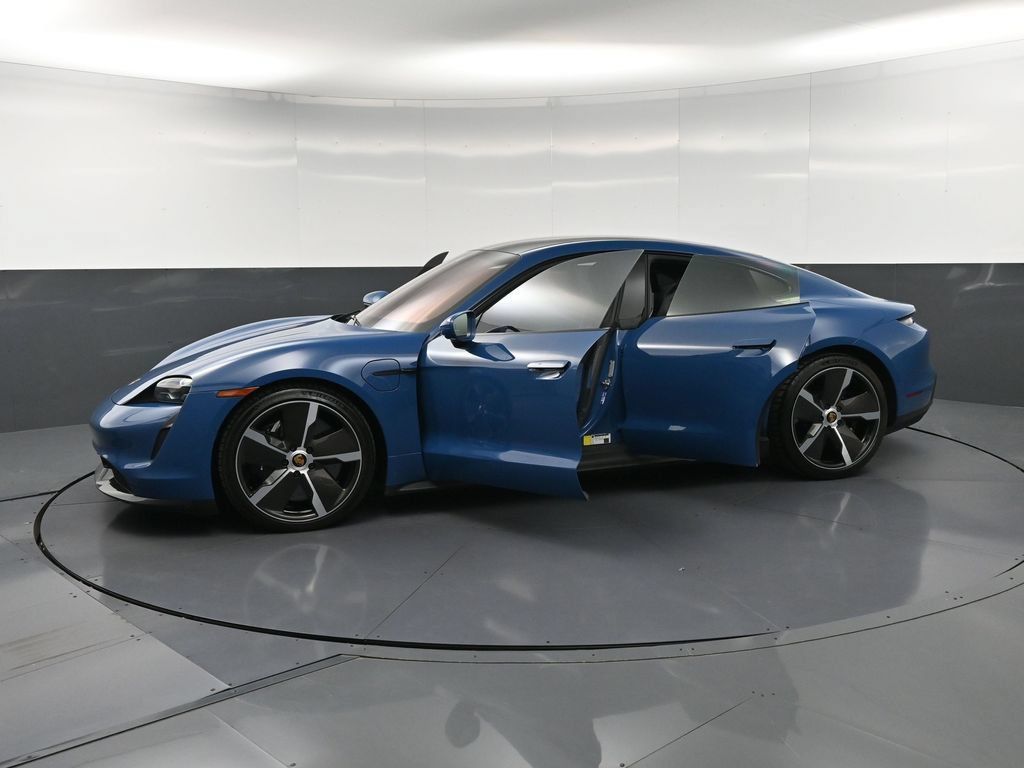 Certified 2022 Porsche Taycan Turbo S AWD/4WD image 40