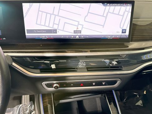 Used 2026 BMW X5 sDrive40i RWD image 18