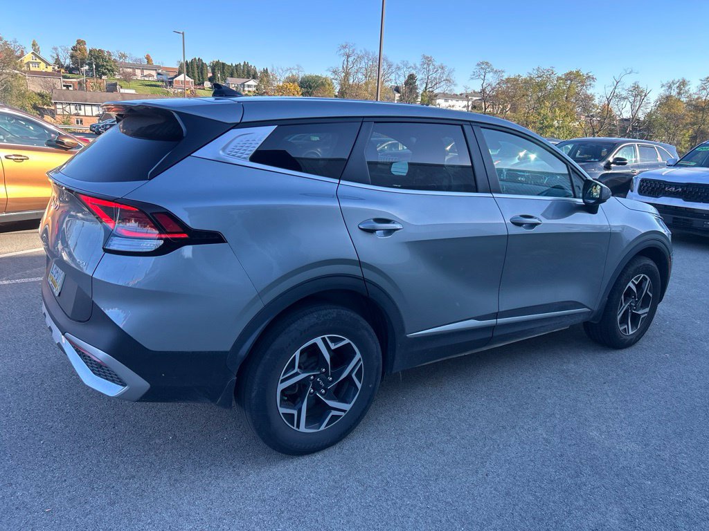 Certified 2024 Kia Sportage LX AWD/4WD image 6
