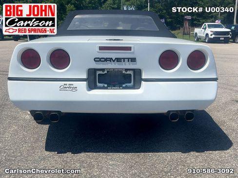 Used 1989 Chevrolet Corvette Convertible RWD image 13