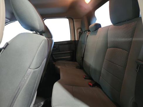 Used 2014 RAM 1500 Express image 17