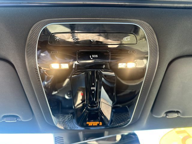 Used 2025 Mercedes-Benz C 300 4MATIC Sedan image 37