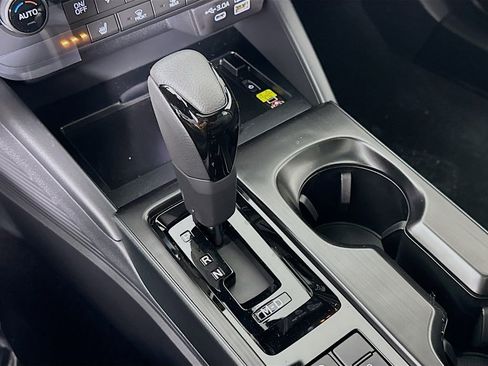 New 2026 Subaru Outback Limited image 21