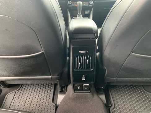 Used 2022 Jeep Compass Latitude w/ Sun and Sound Group image 33