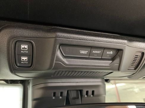 Certified 2024 Jeep Wrangler Unlimited Sahara w/ Safety Group AWD/4WD image 26