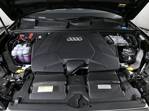 New 2025 Audi Q7 3.0T Premium Plus image 38