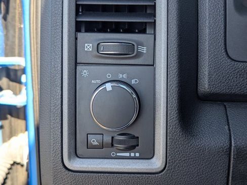 Used 2021 RAM 1500 Tradesman w/ Chrome Plus Package image 21