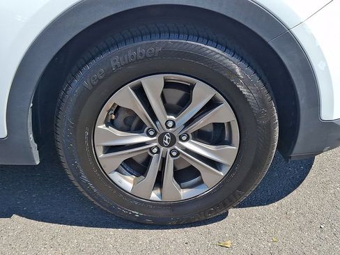 Used 2015 Hyundai Santa Fe Sport AWD/4WD image 10