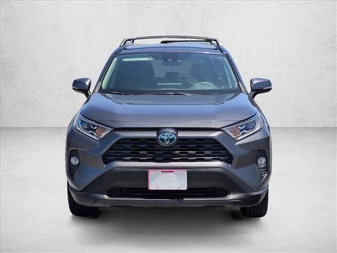Certified 2021 Toyota RAV4 XLE AWD/4WD image 2
