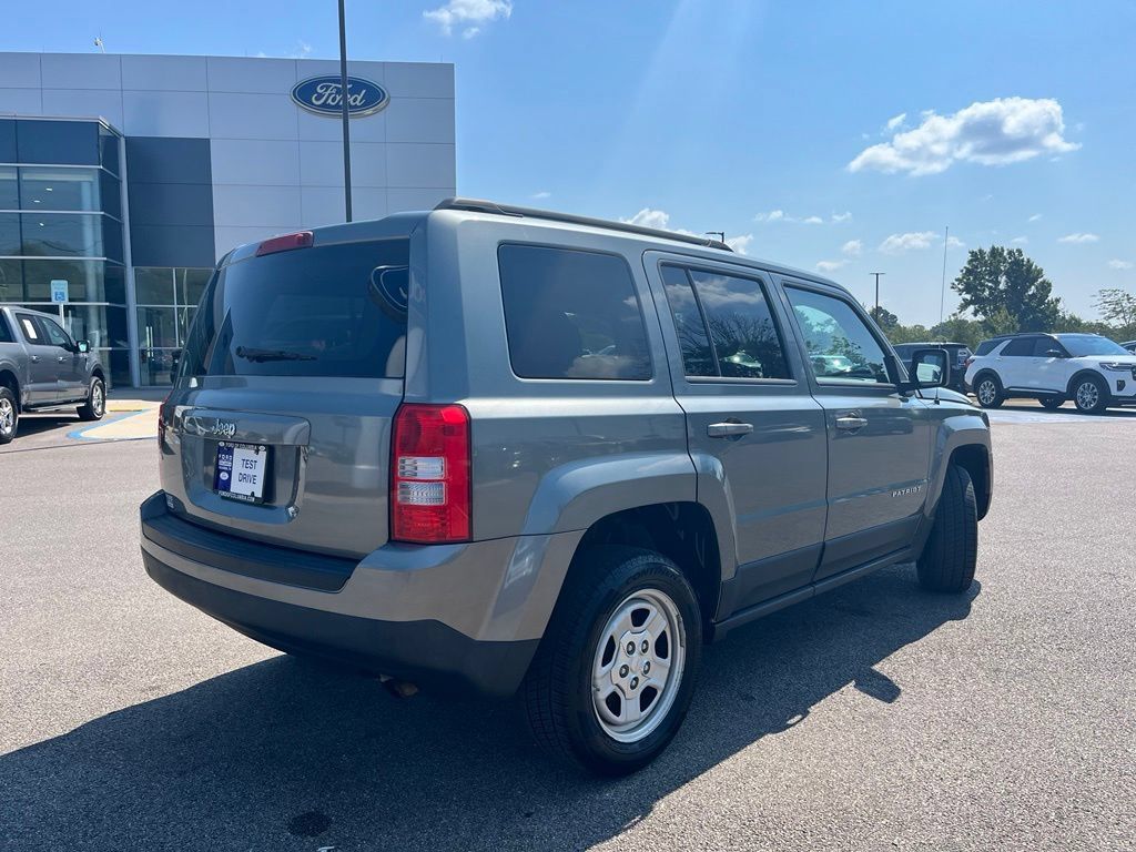 Used 2012 Jeep Patriot Sport w/ PWR Value Group FWD image 5