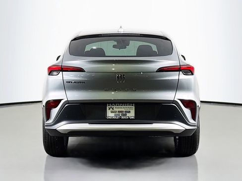 Used 2025 Buick Envista Preferred w/ Convenience I Package image 7