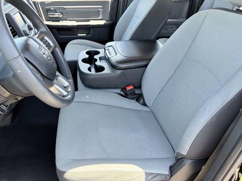 Used 2024 RAM 1500 Classic SLT AWD/4WD image 20