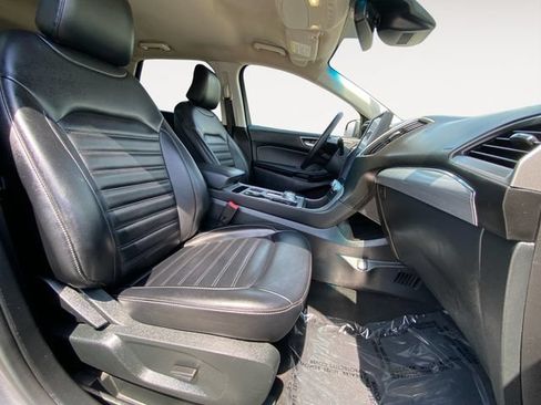 Used 2022 Ford Edge SEL AWD/4WD image 15