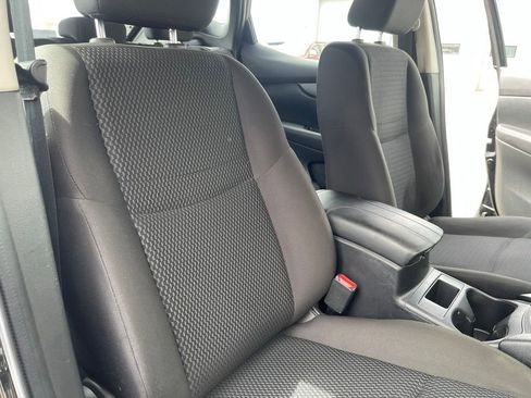 Used 2021 Nissan Rogue Sport S AWD/4WD image 18