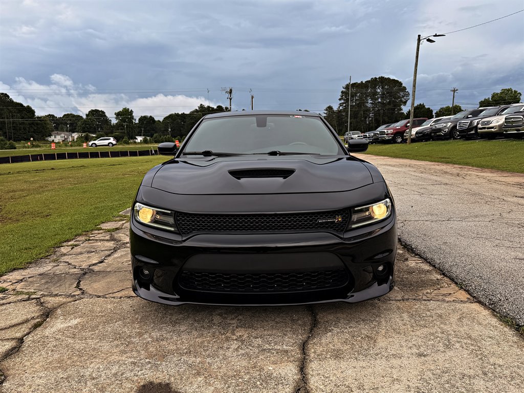 Used 2016 Dodge Charger R/T Scat Pack RWD image 2
