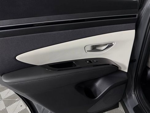 Used 2024 Hyundai Tucson Limited image 29