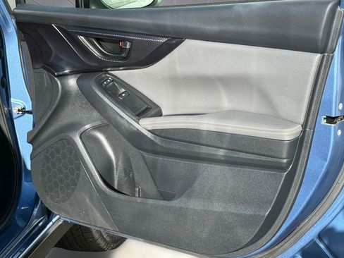 Used 2021 Subaru Crosstrek 2.5i Sport w/ Moonroof Package image 22