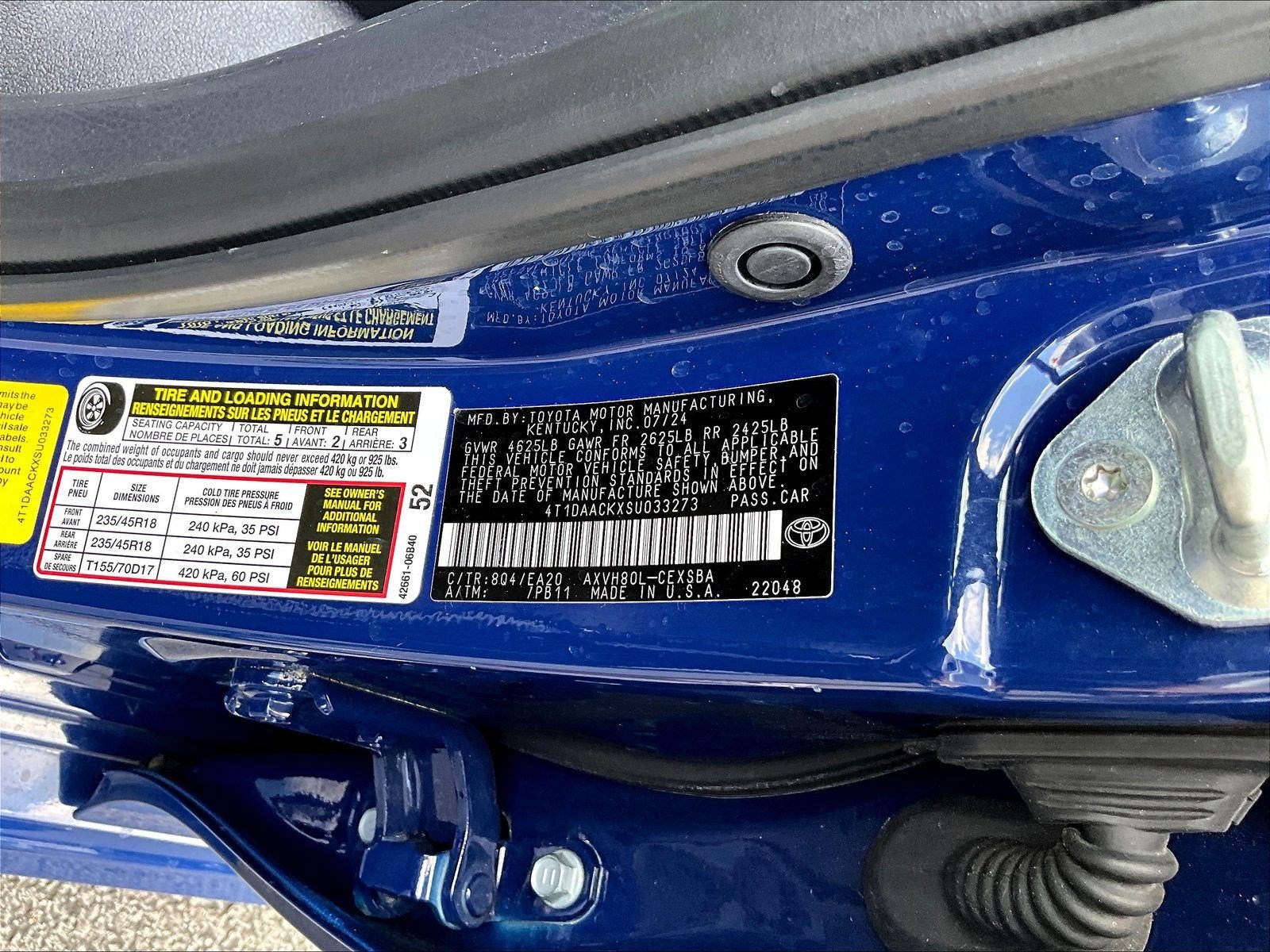 Used 2025 Toyota Camry SE FWD image 19
