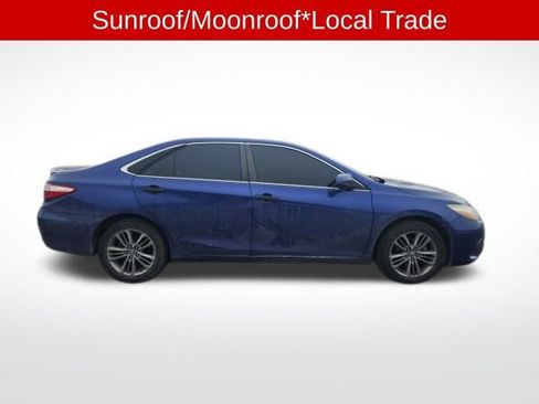 Used 2016 Toyota Camry SE image 4
