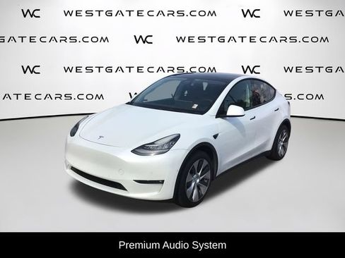 Used 2022 Tesla Model Y Long Range AWD/4WD image 4