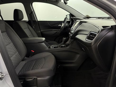 Used 2019 Chevrolet Equinox LT image 32