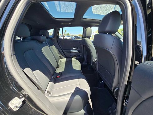 Used 2026 Mercedes-Benz GLA 250 image 12